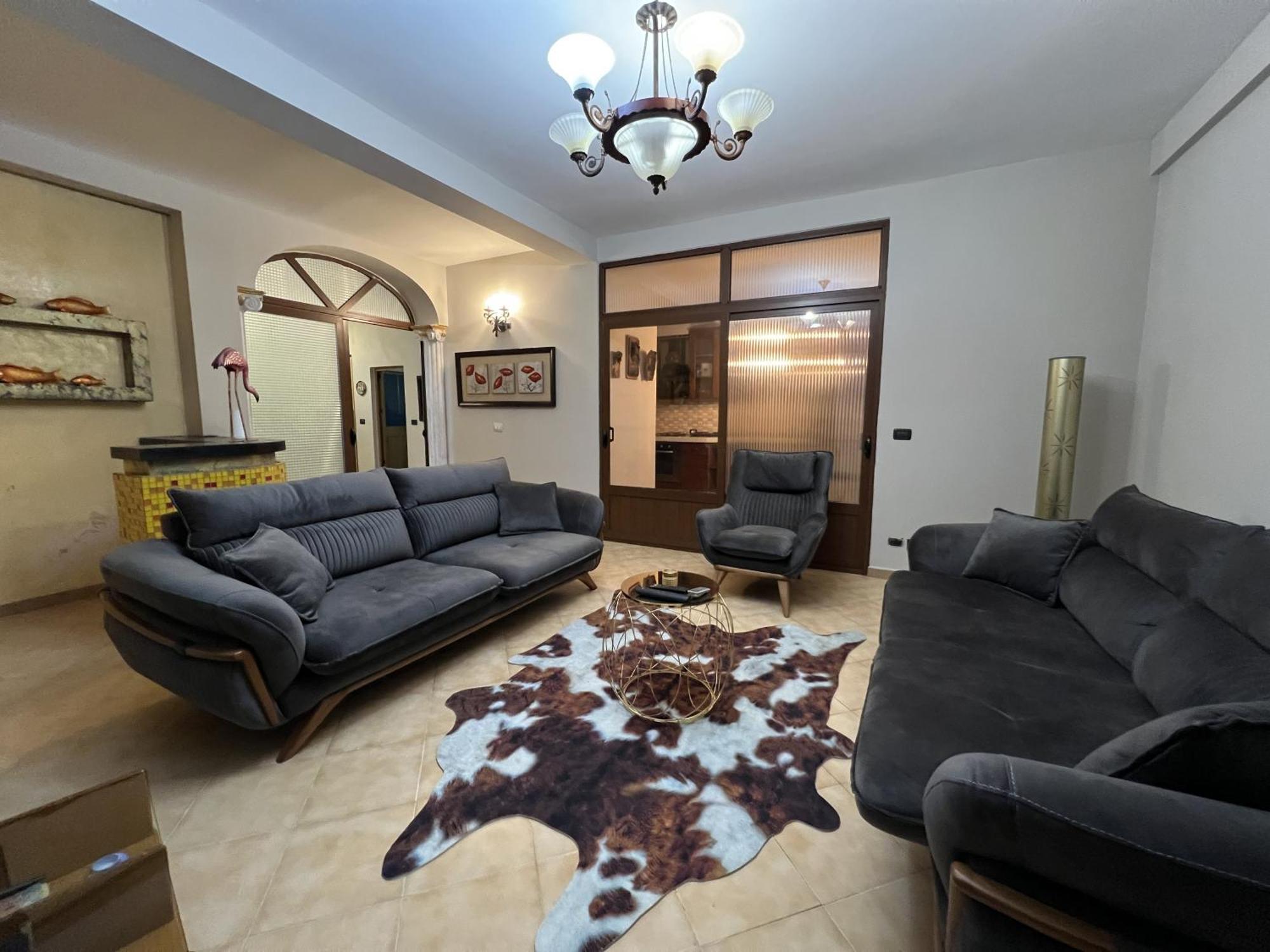 Elly Apartment Durres Exterior photo